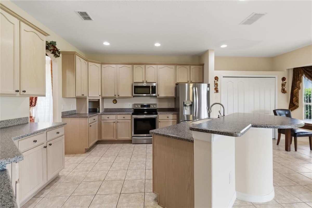 1845 OAK GROVE CHASE DRIVE — photo 18 of 54