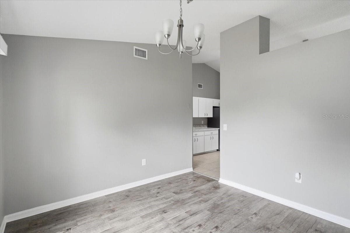 2405 HIGHLANDS VUE PARKWAY — photo 24 of 51