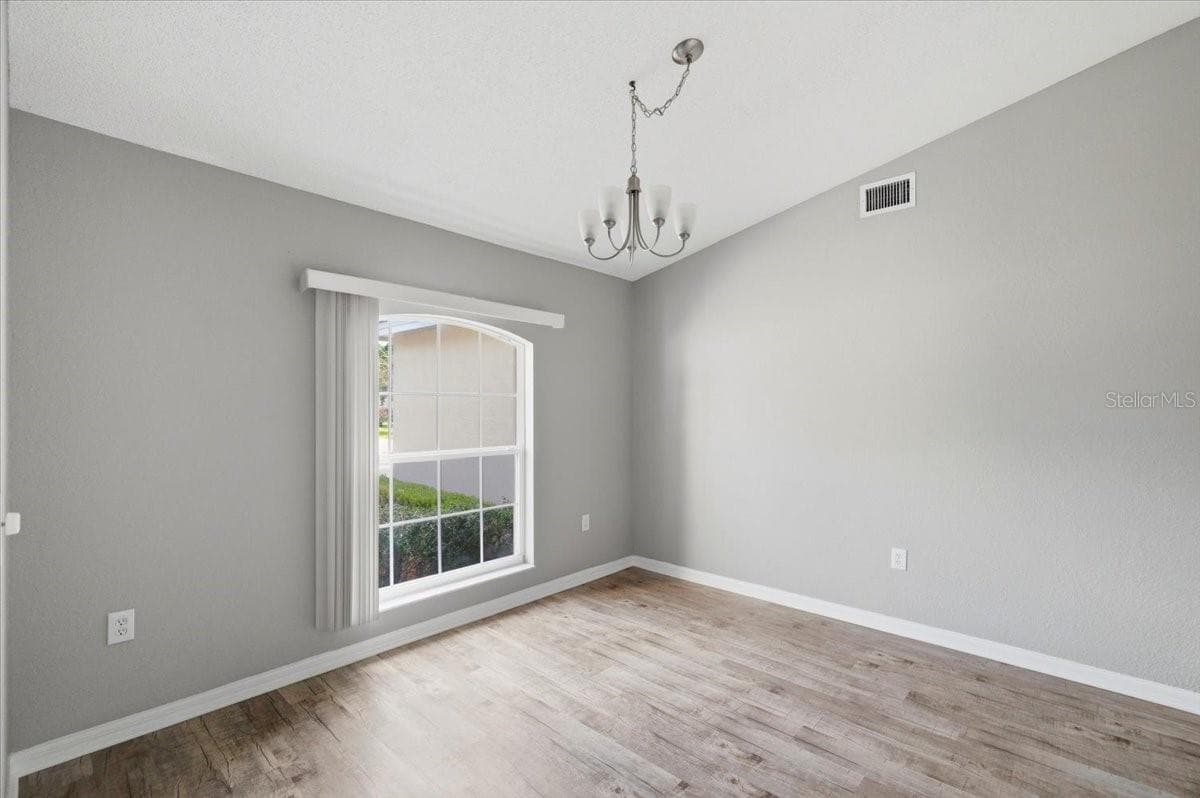 2405 HIGHLANDS VUE PARKWAY — photo 23 of 51