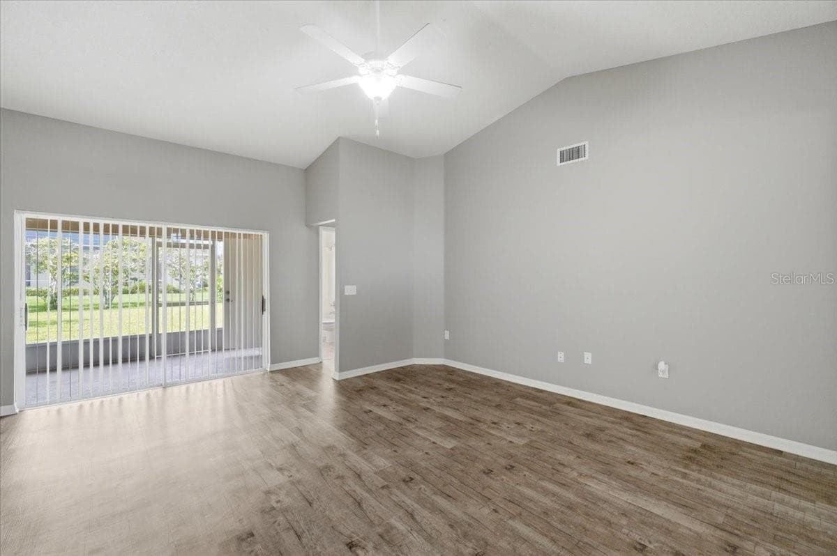 2405 HIGHLANDS VUE PARKWAY — photo 9 of 51