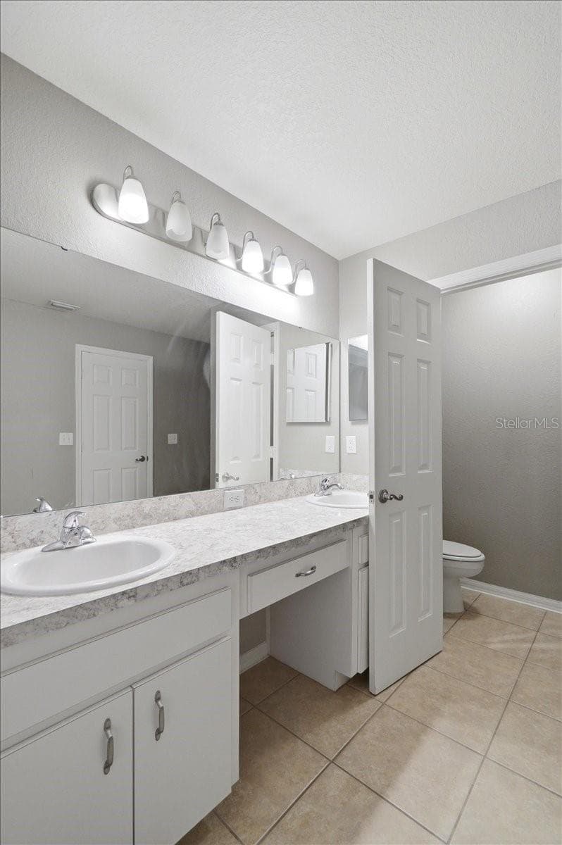 2405 HIGHLANDS VUE PARKWAY — photo 32 of 51