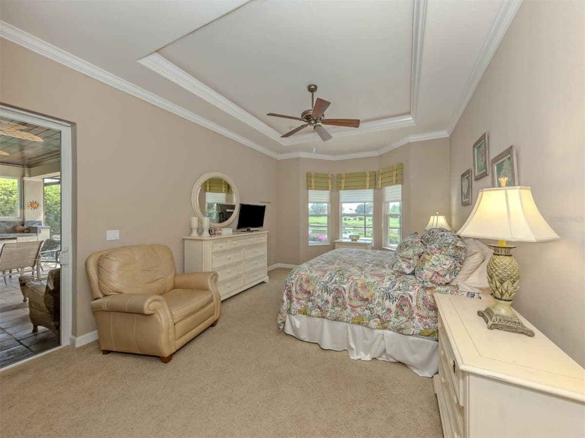 234 MARTELLAGO DRIVE — photo 20 of 73