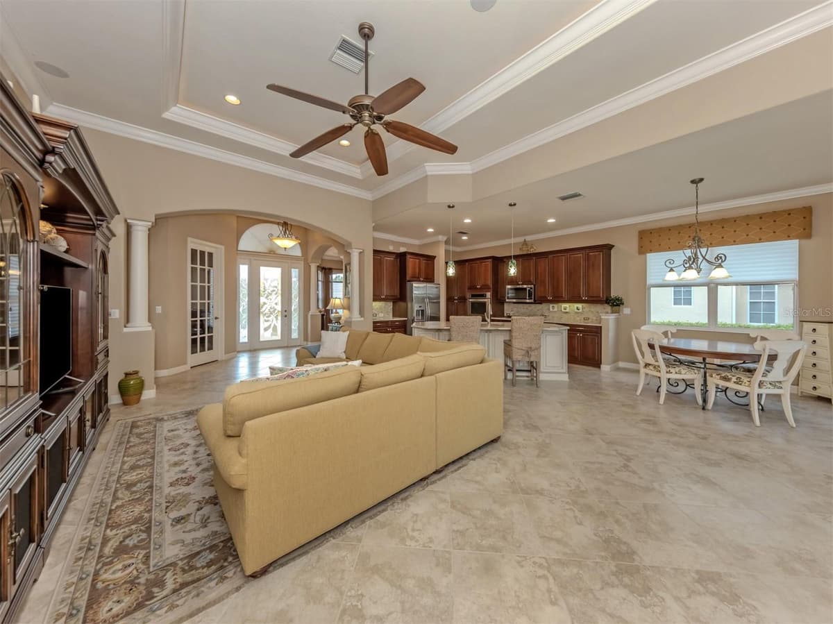 234 MARTELLAGO DRIVE — photo 14 of 73