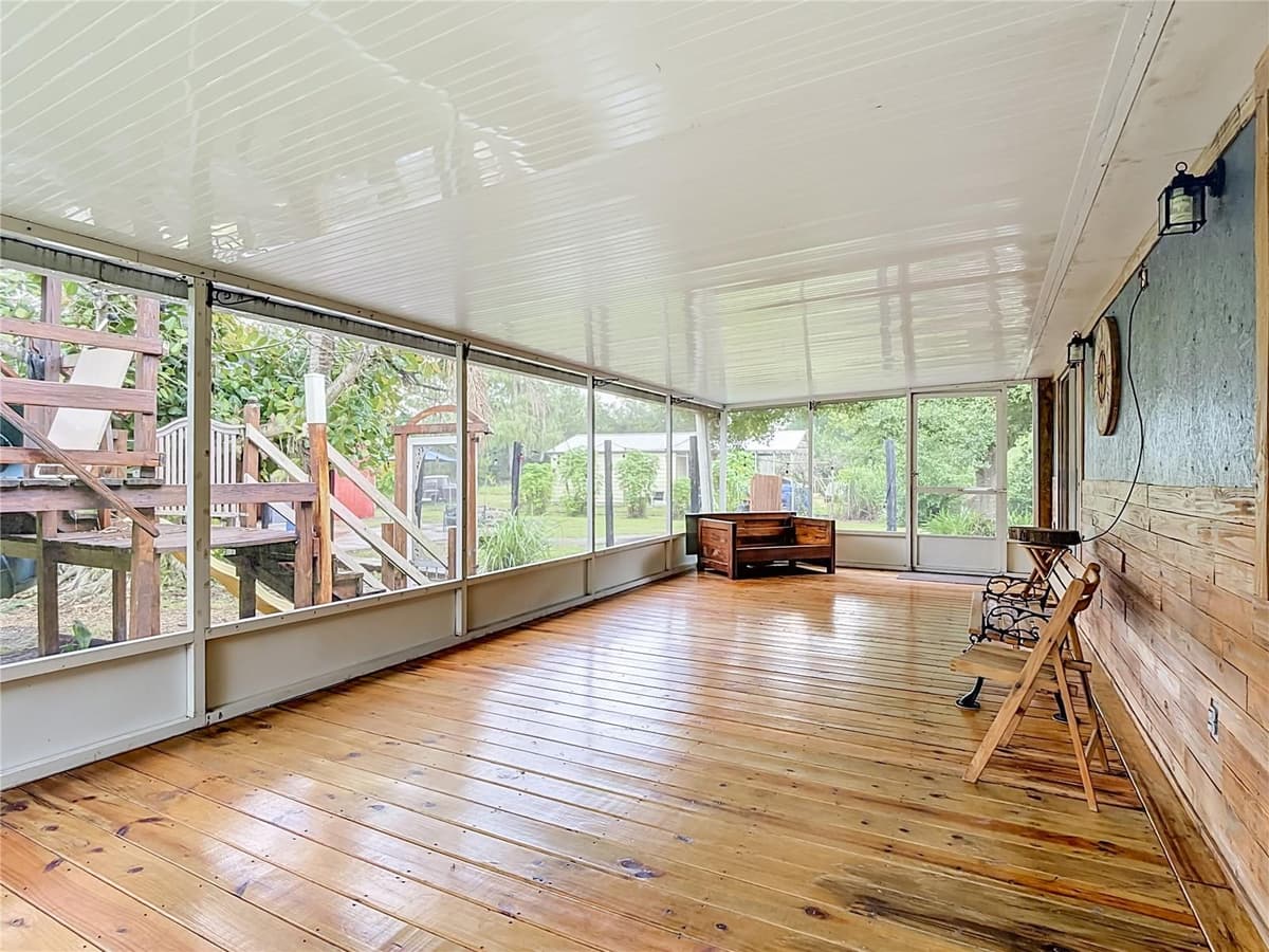 9385 CONCORD ROAD — photo 44 of 72