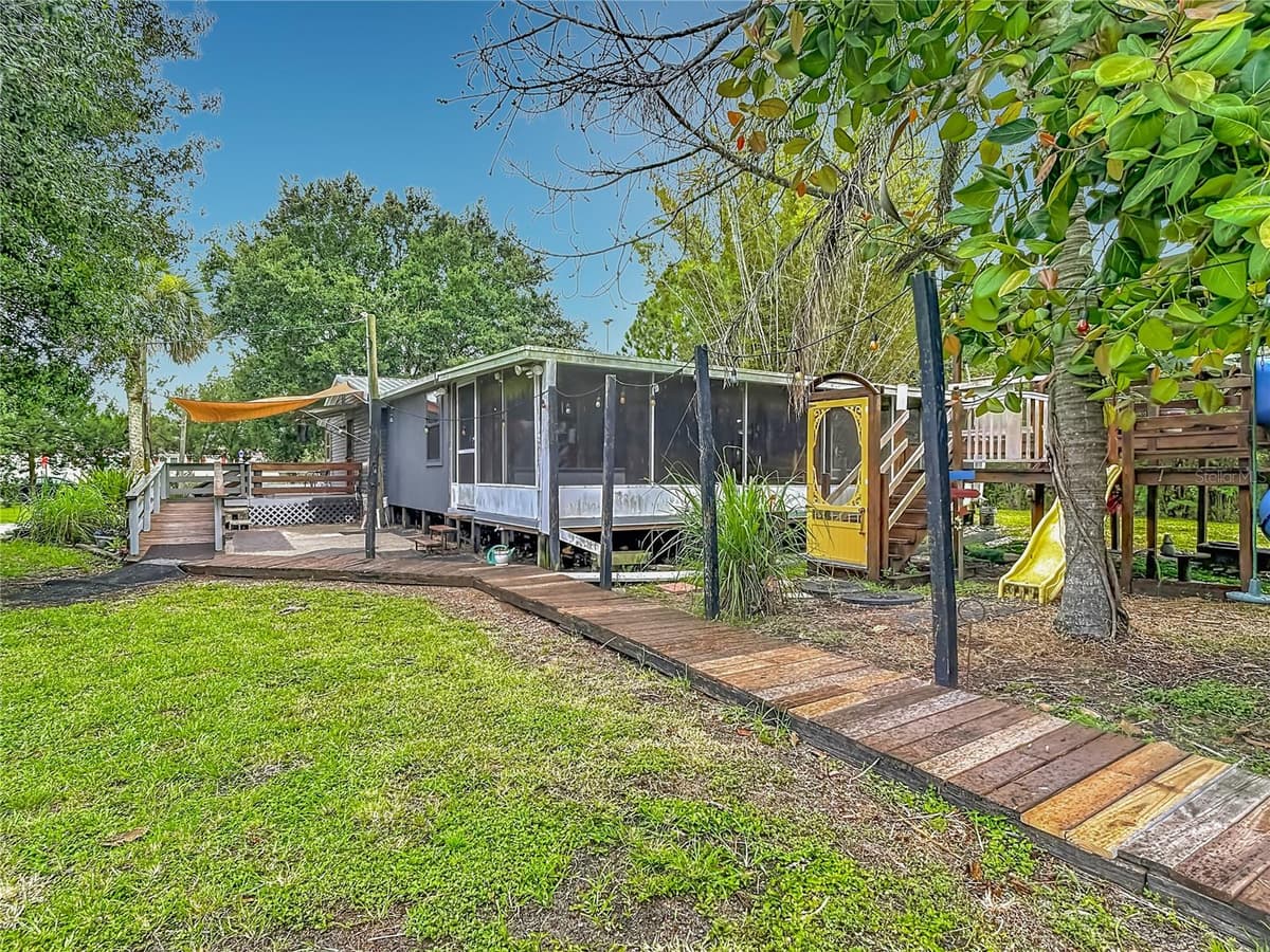 9385 CONCORD ROAD — photo 48 of 72
