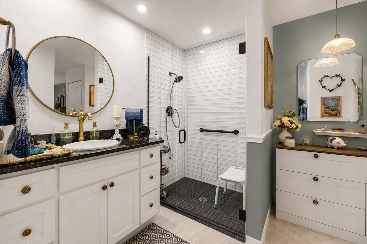 7427 HEATHER WALK DRIVE — photo 13 of 27