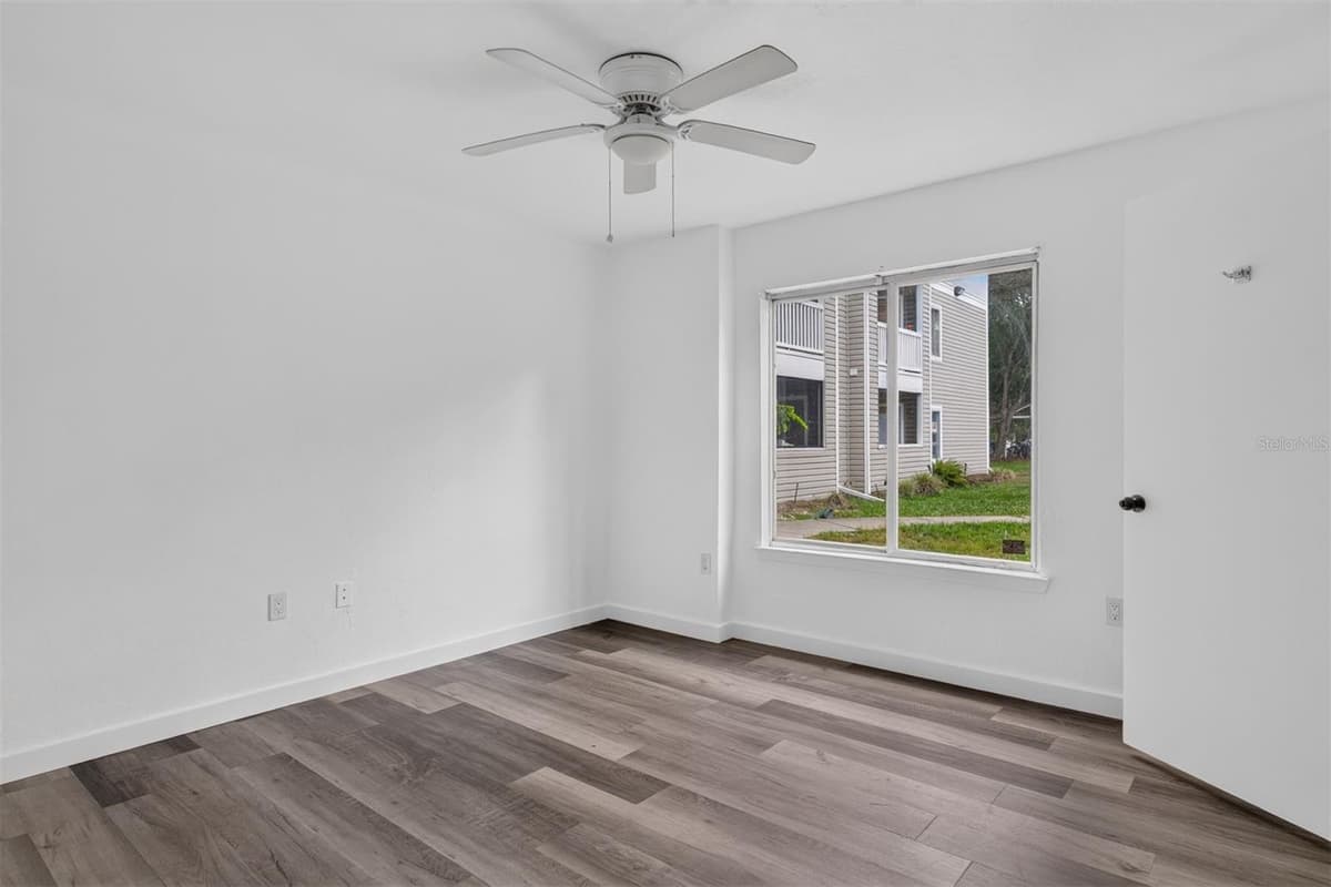 4000 23RD STREET — photo 13 of 26