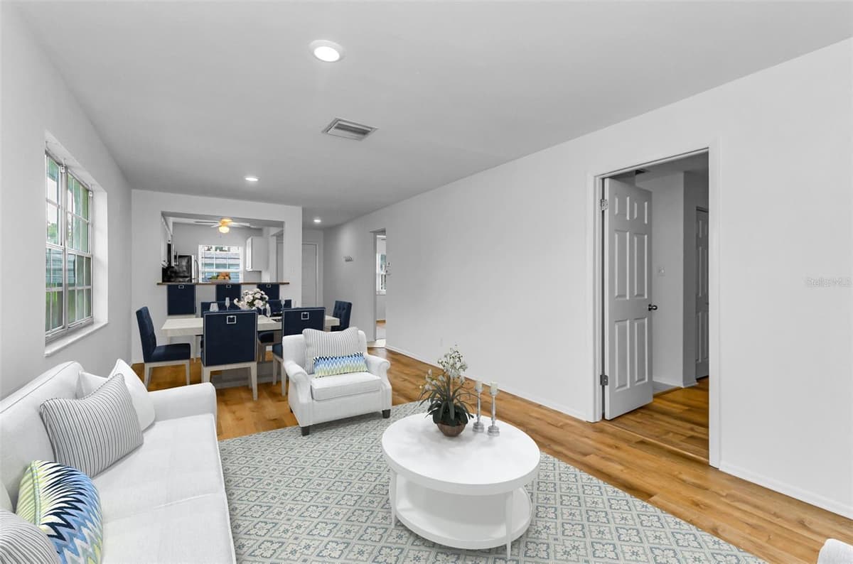 3684 TROPHY BOULEVARD — photo 18 of 83