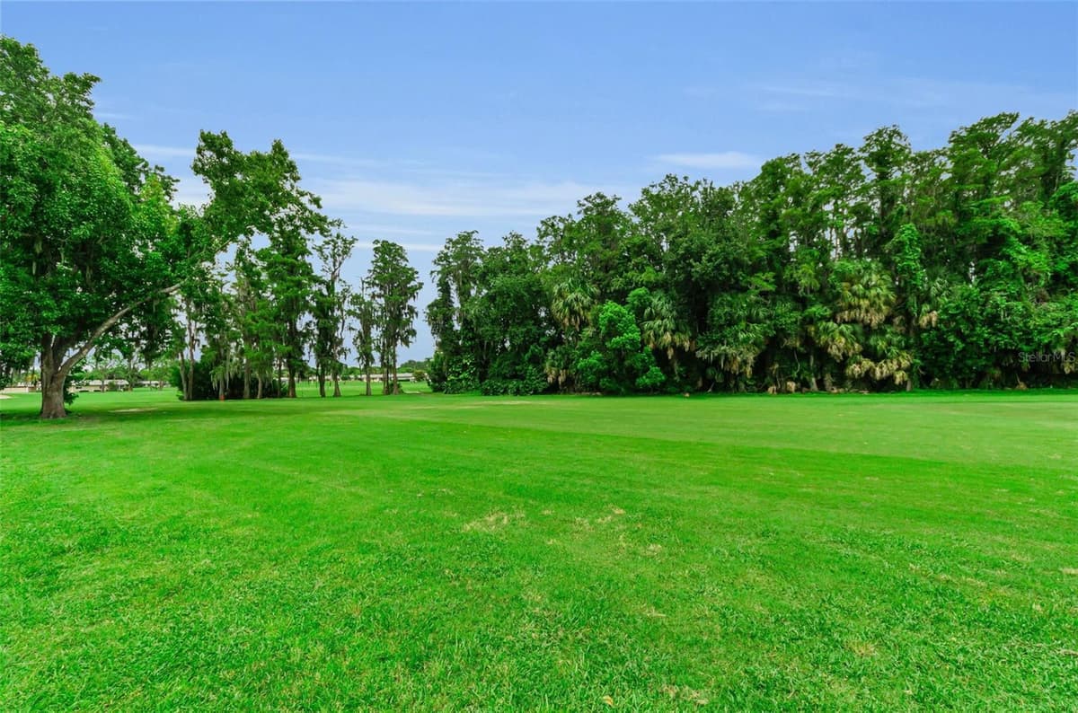 3684 TROPHY BOULEVARD — photo 4 of 83