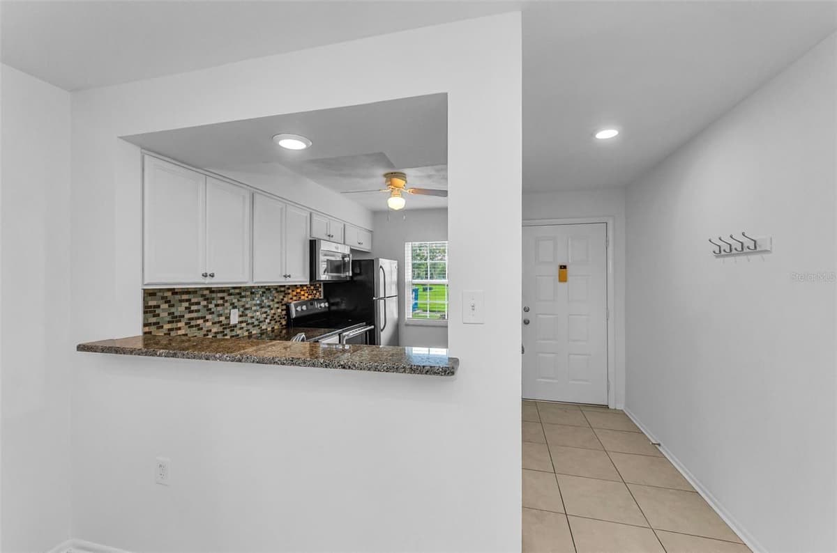 3684 TROPHY BOULEVARD — photo 20 of 83