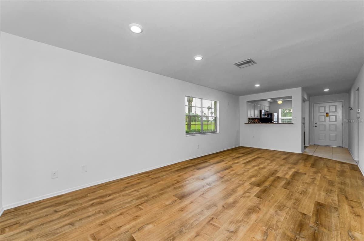 3684 TROPHY BOULEVARD — photo 74 of 83