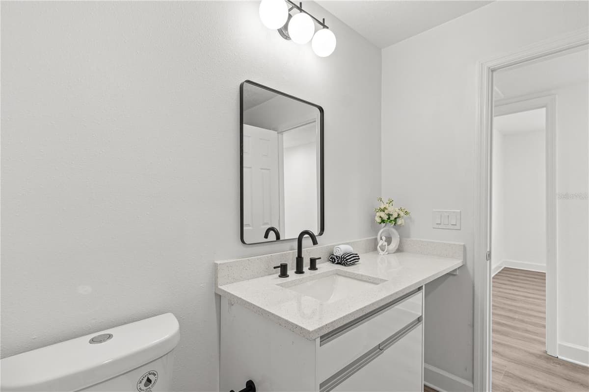2917 CLIFTON STREET — photo 12 of 25
