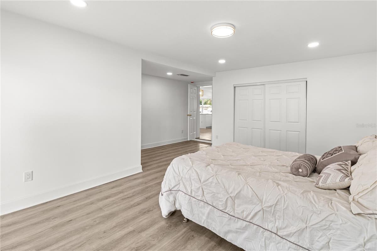 2917 CLIFTON STREET — photo 17 of 25