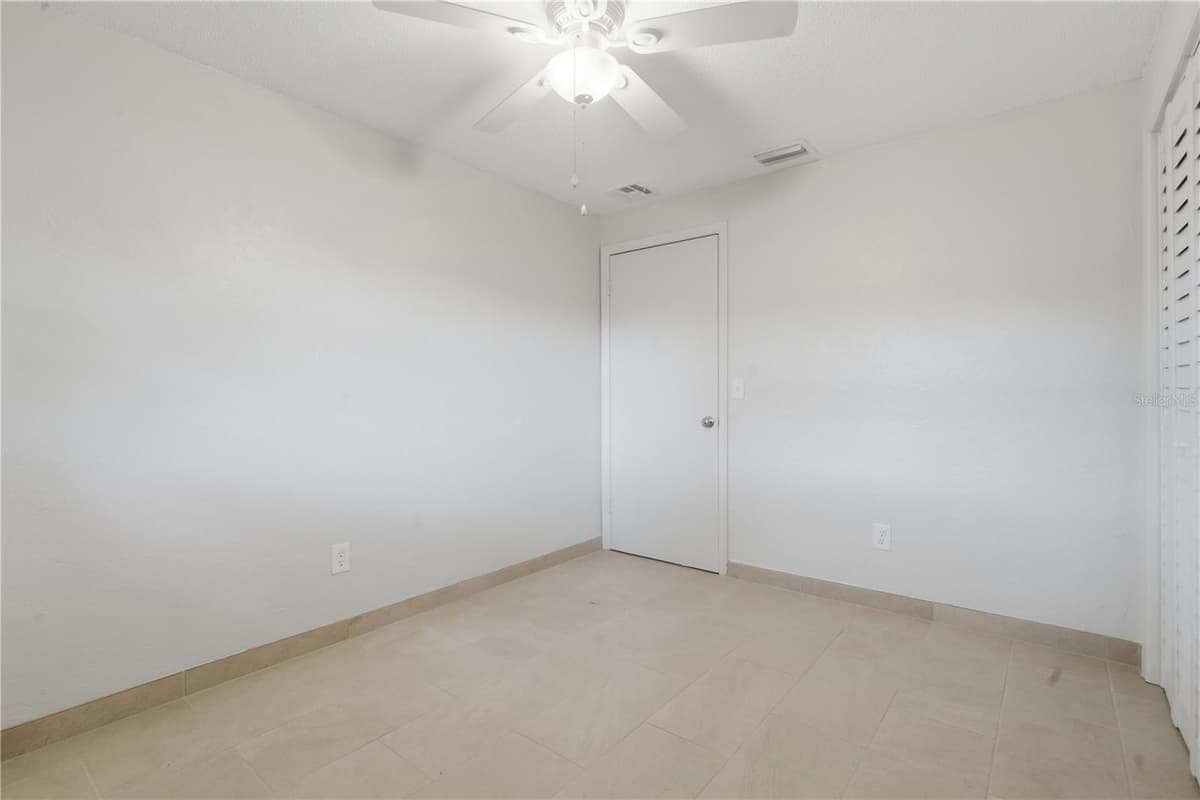1528 VALENCIA AVENUE — photo 32 of 39