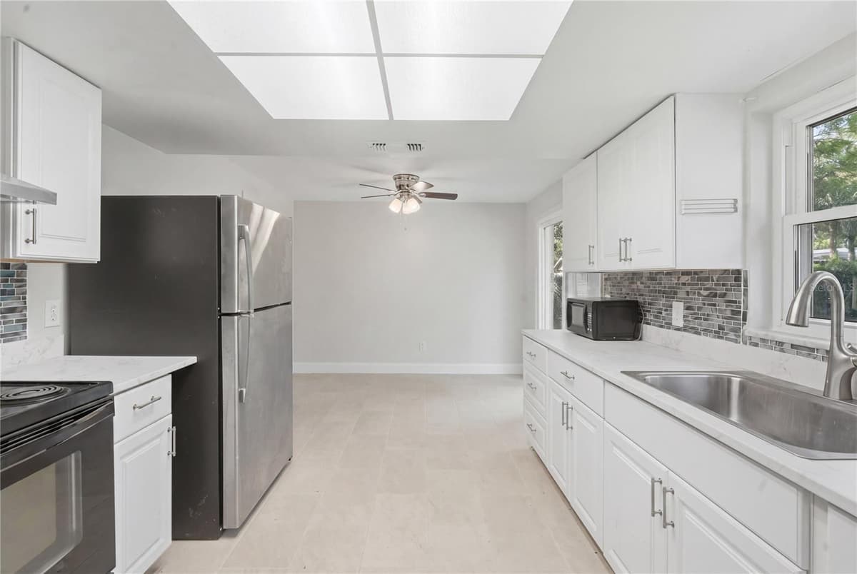 1528 VALENCIA AVENUE — photo 37 of 39