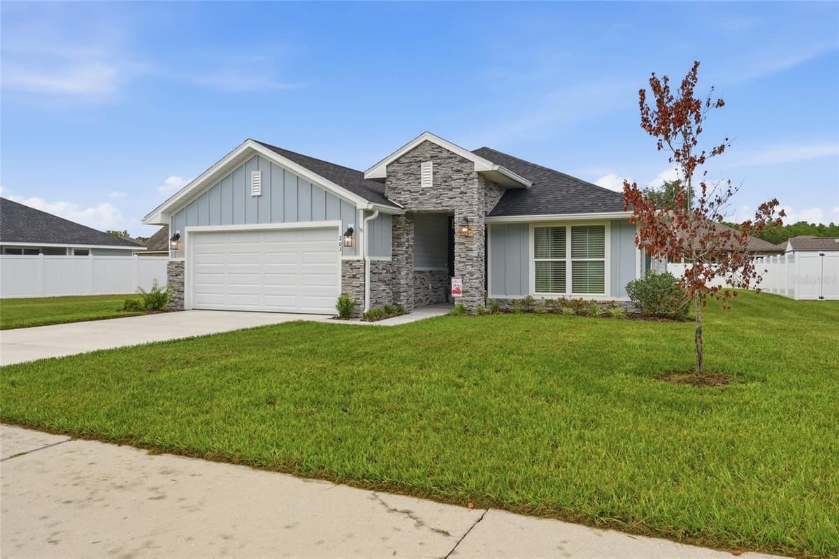 203 SILVER PALM DRIVE — photo 46 of 48