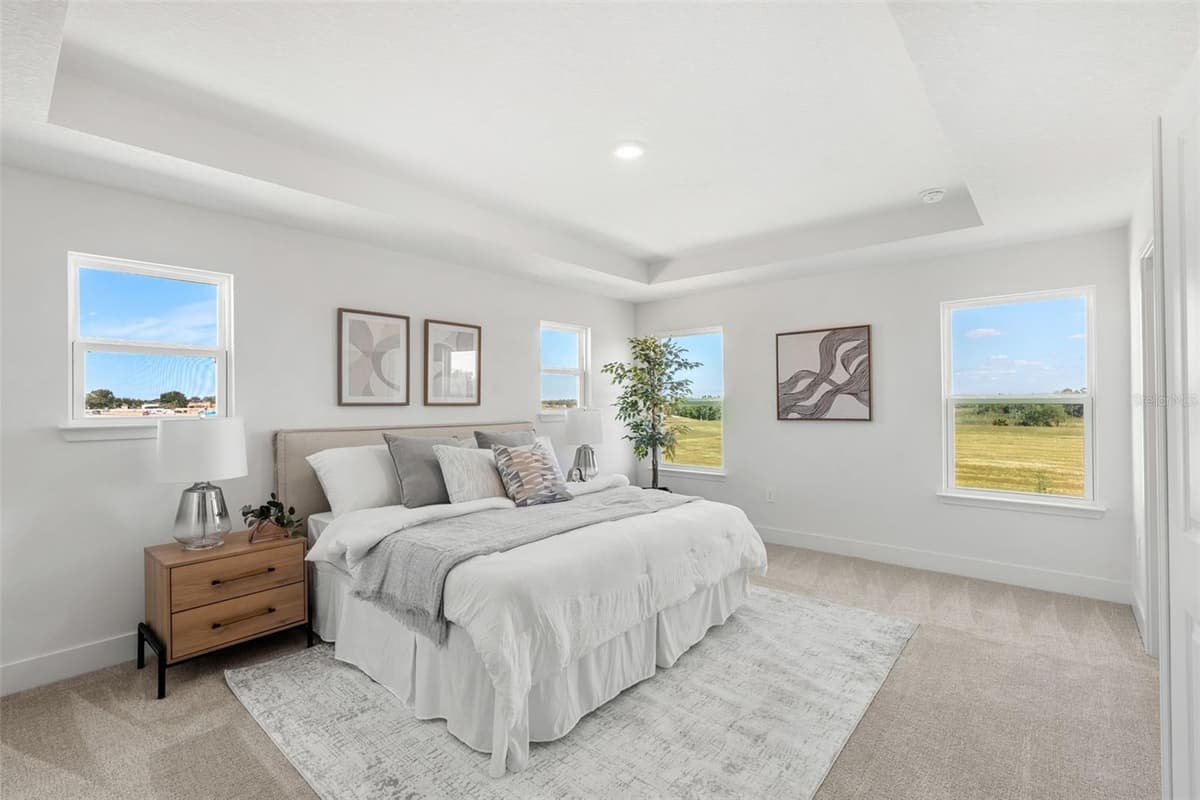 754 EMERALD GROVE DRIVE — photo 14 of 25