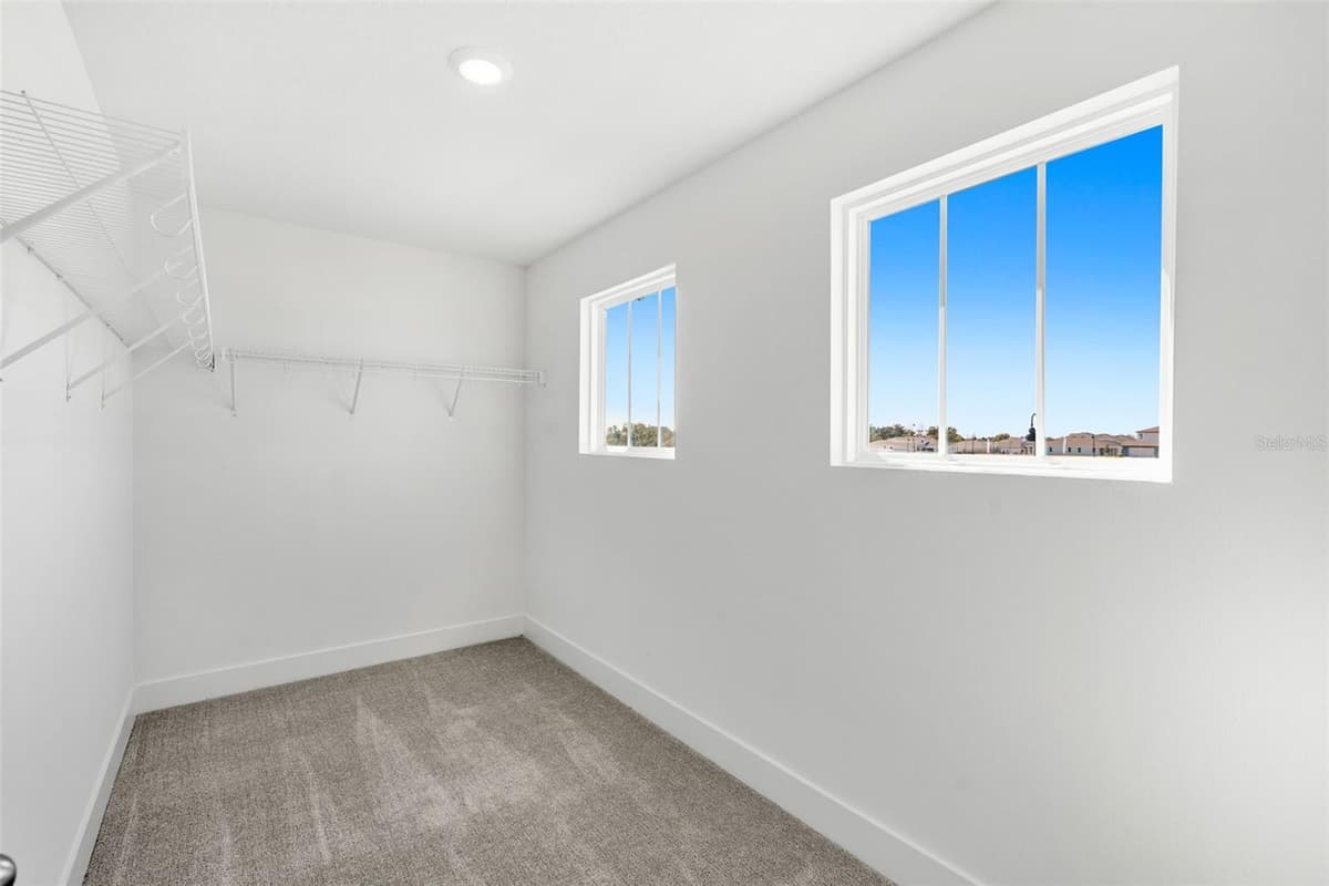 754 EMERALD GROVE DRIVE — photo 18 of 25