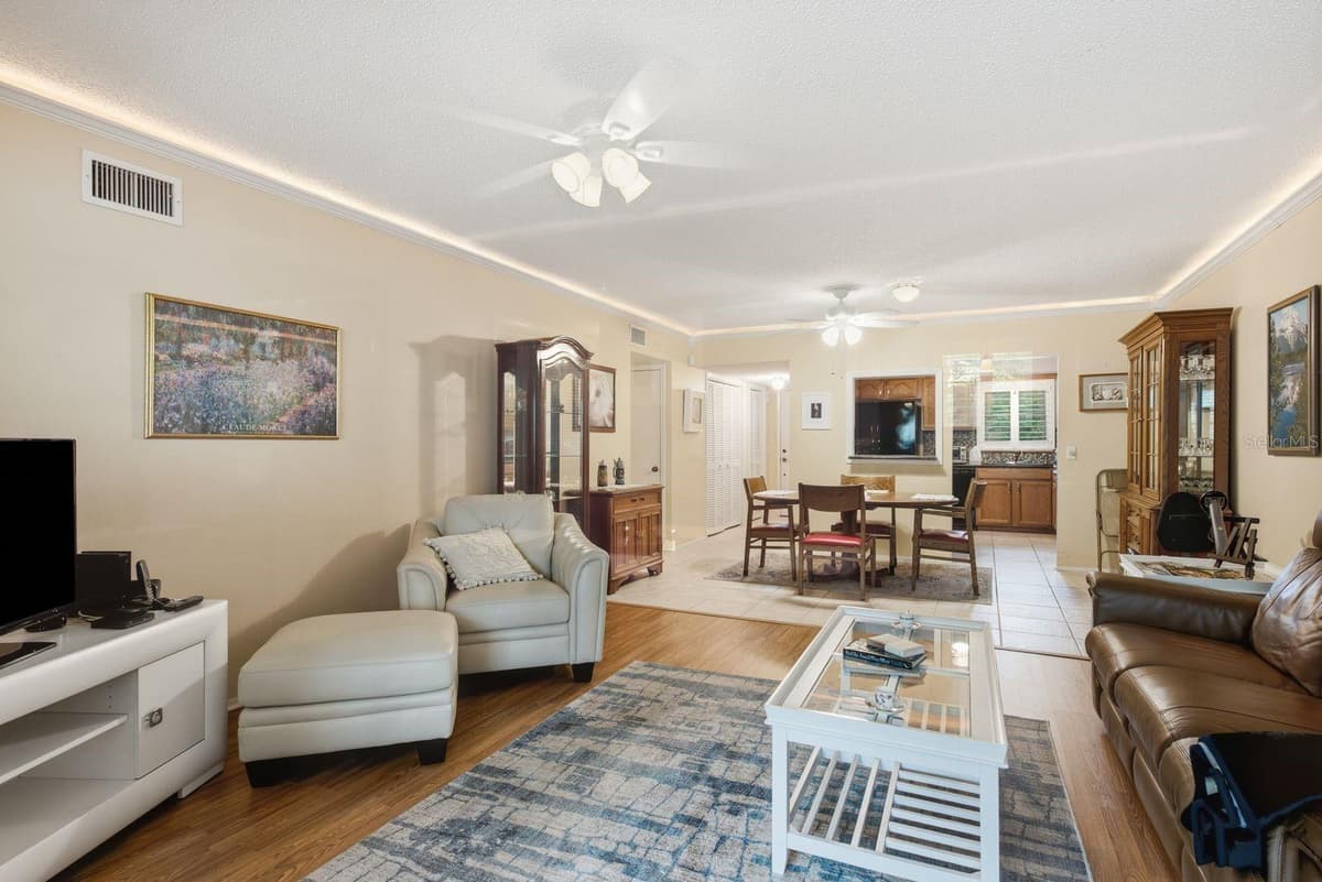 2440 WORLD PARKWAY BOULEVARD — photo 10 of 50