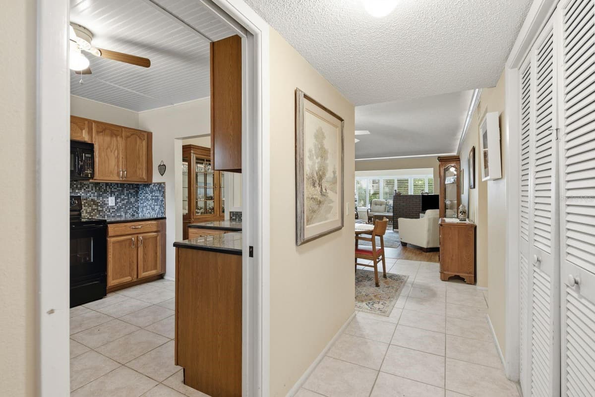 2440 WORLD PARKWAY BOULEVARD — photo 7 of 50