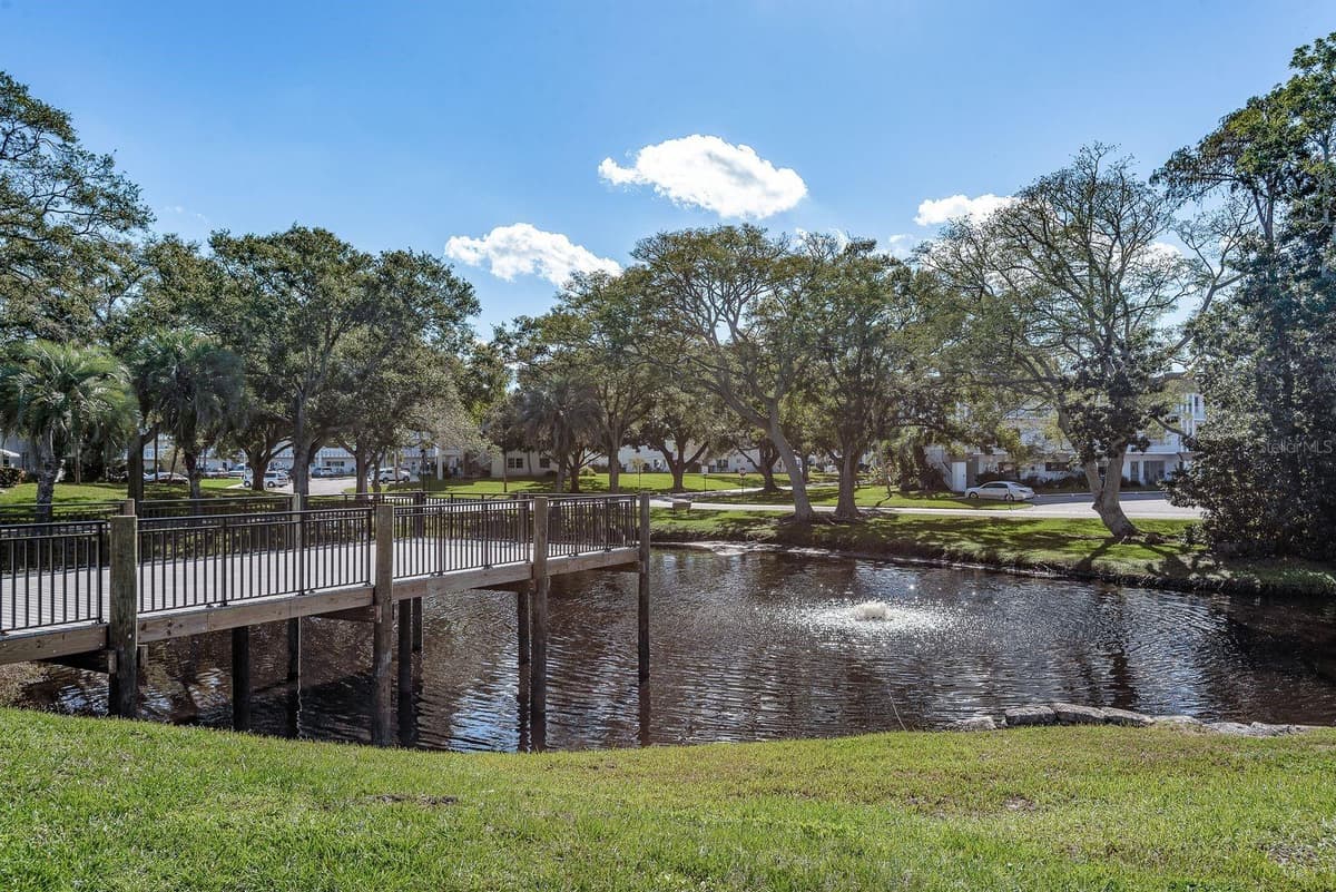 2440 WORLD PARKWAY BOULEVARD — photo 45 of 50