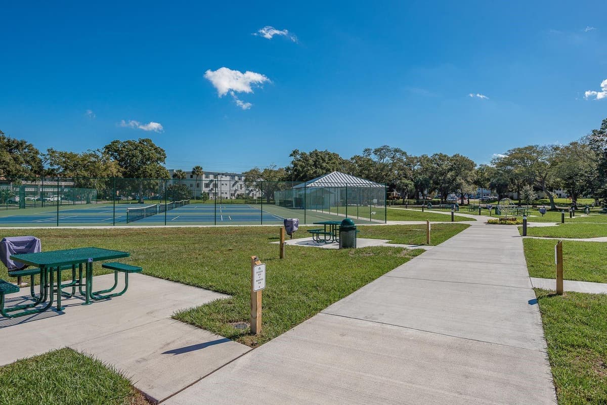 2440 WORLD PARKWAY BOULEVARD — photo 42 of 50