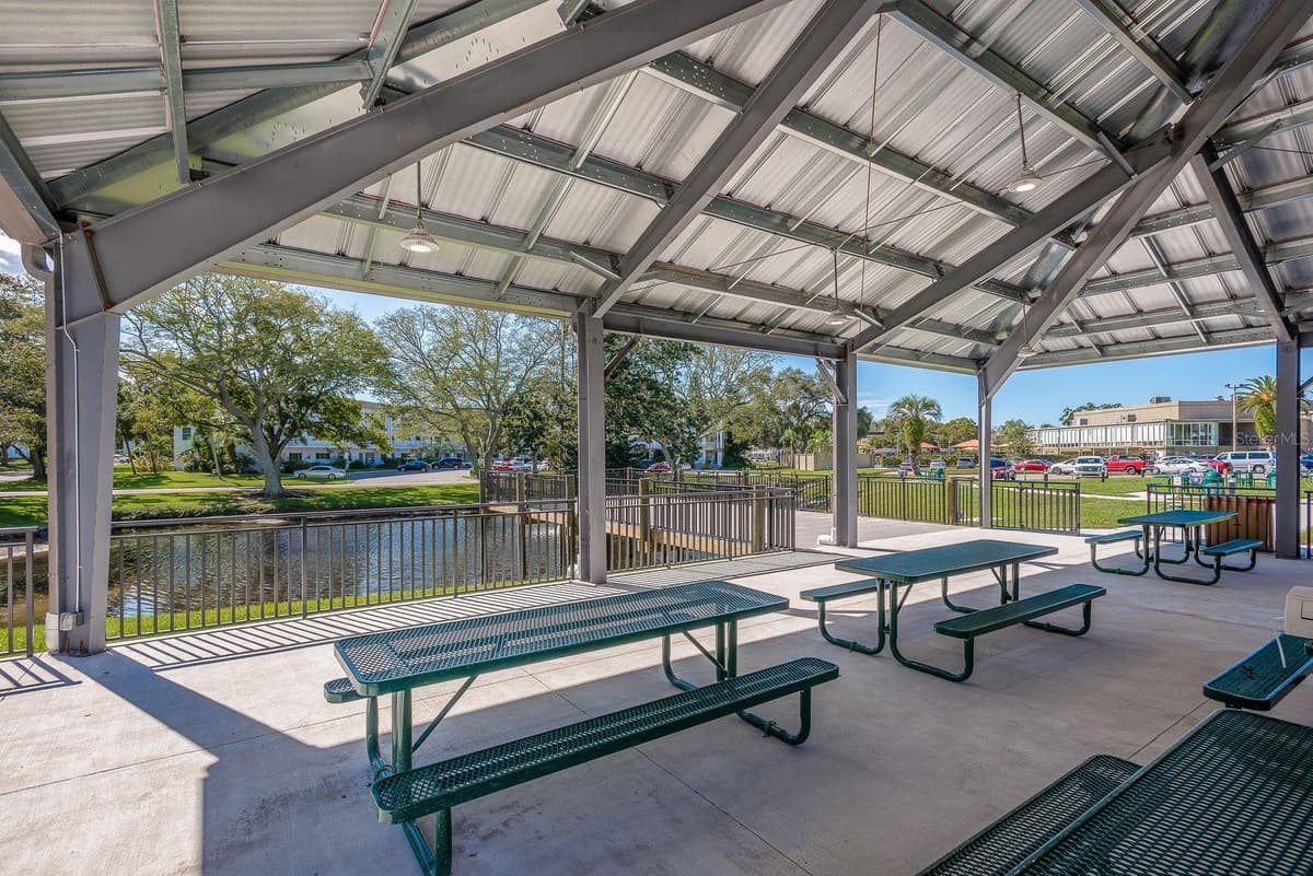 2440 WORLD PARKWAY BOULEVARD — photo 43 of 50