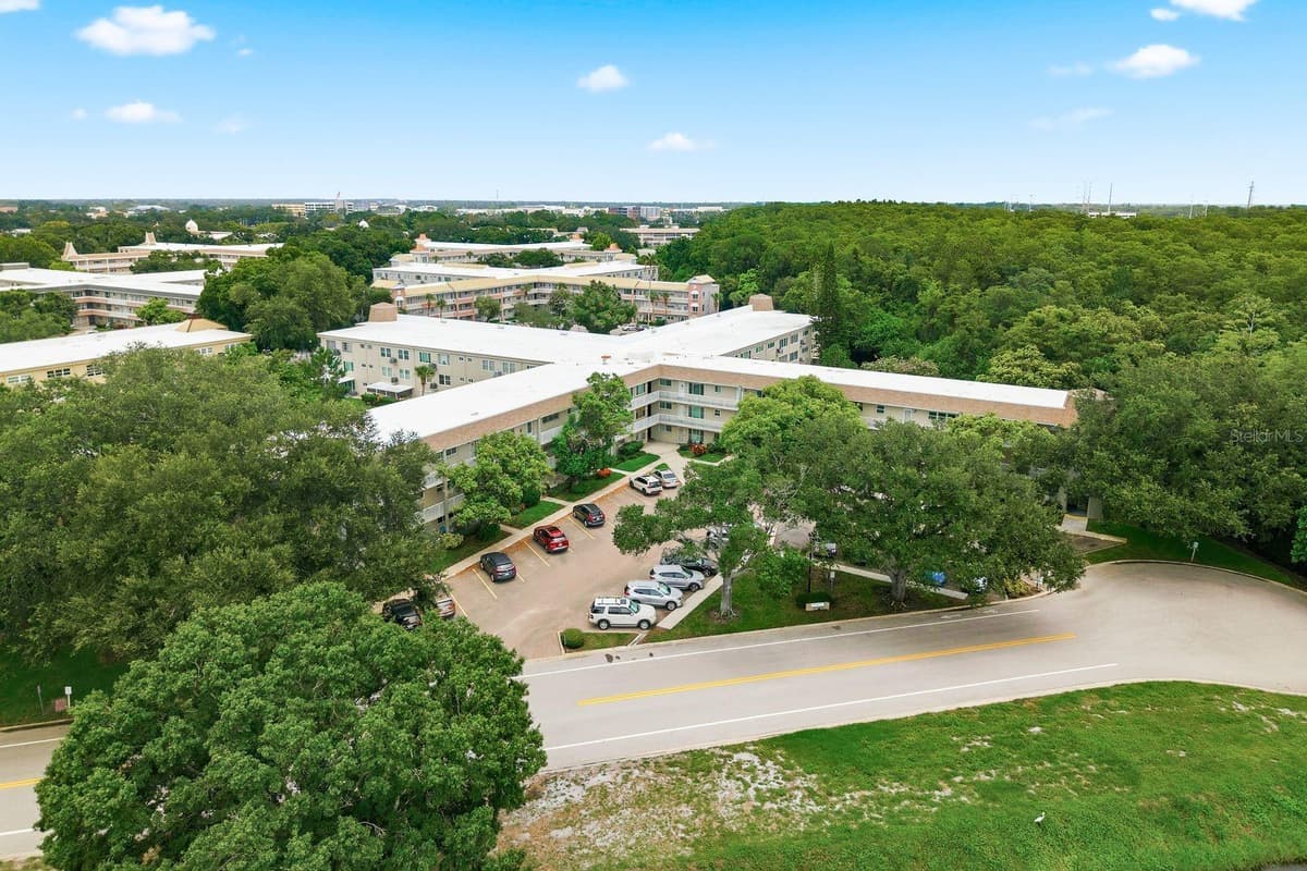 2440 WORLD PARKWAY BOULEVARD — photo 30 of 50