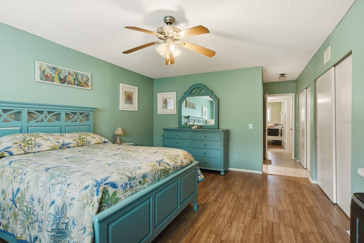 2440 WORLD PARKWAY BOULEVARD — photo 19 of 50