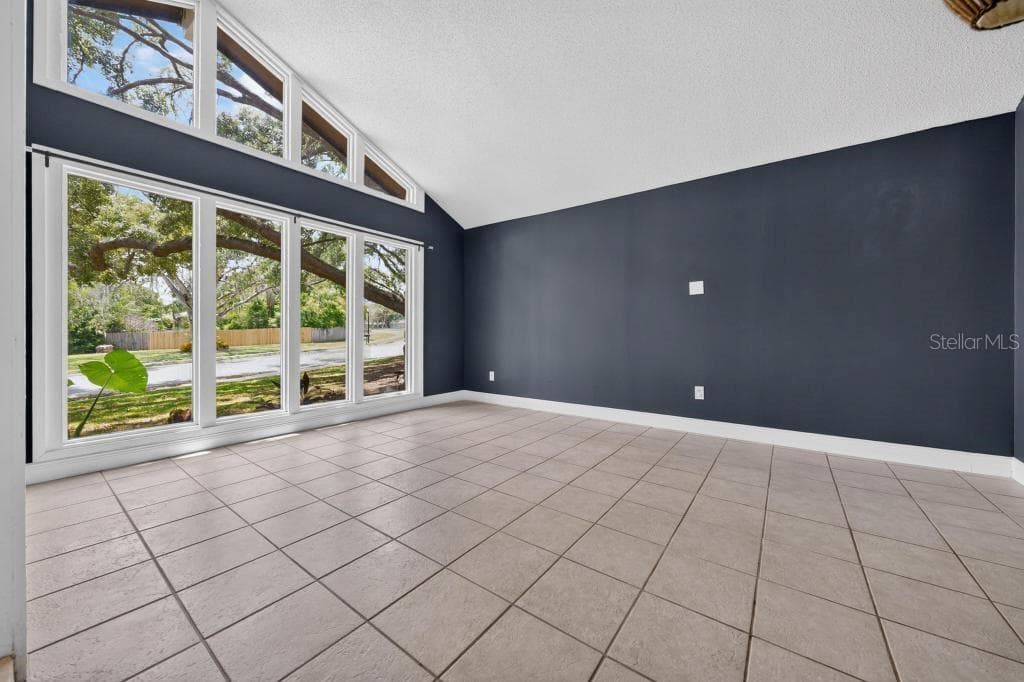 2670 JENNIFER HOPE BOULEVARD — photo 19 of 99