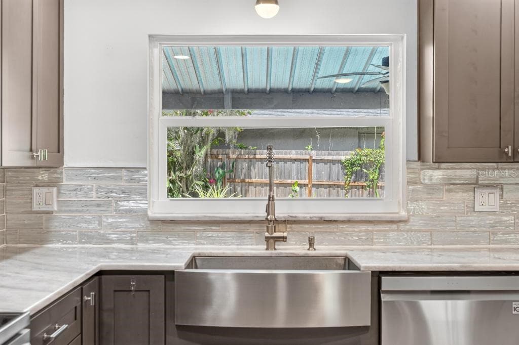 2670 JENNIFER HOPE BOULEVARD — photo 66 of 99