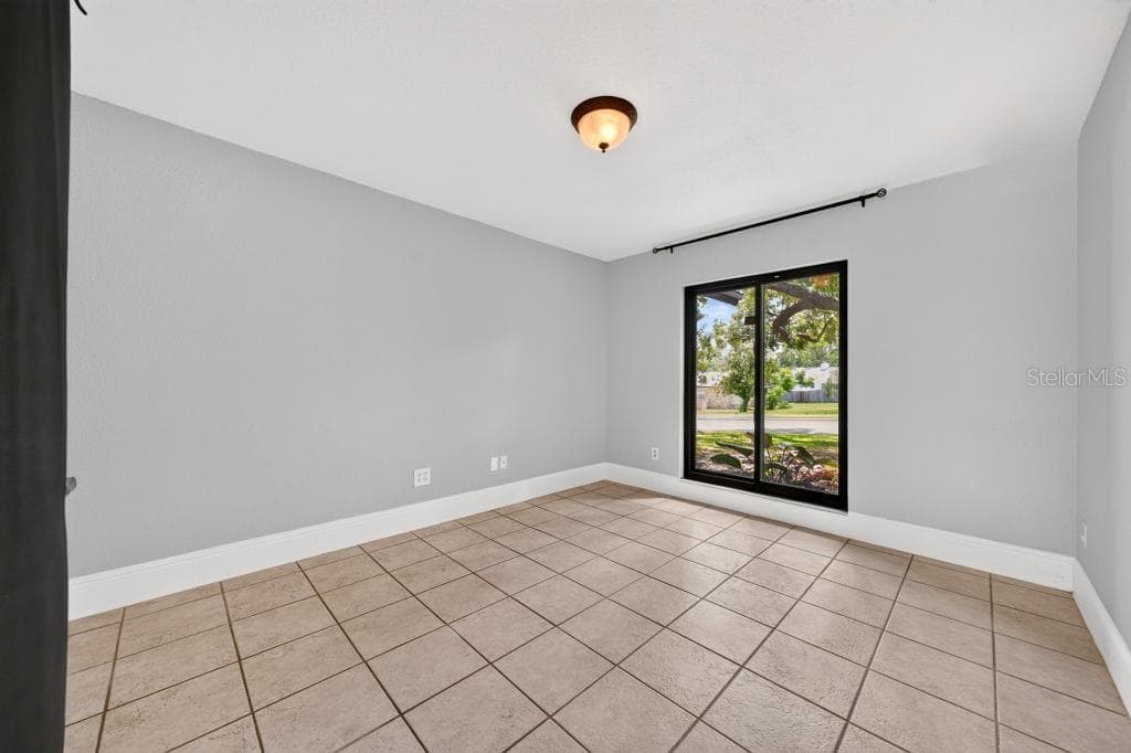 2670 JENNIFER HOPE BOULEVARD — photo 54 of 99