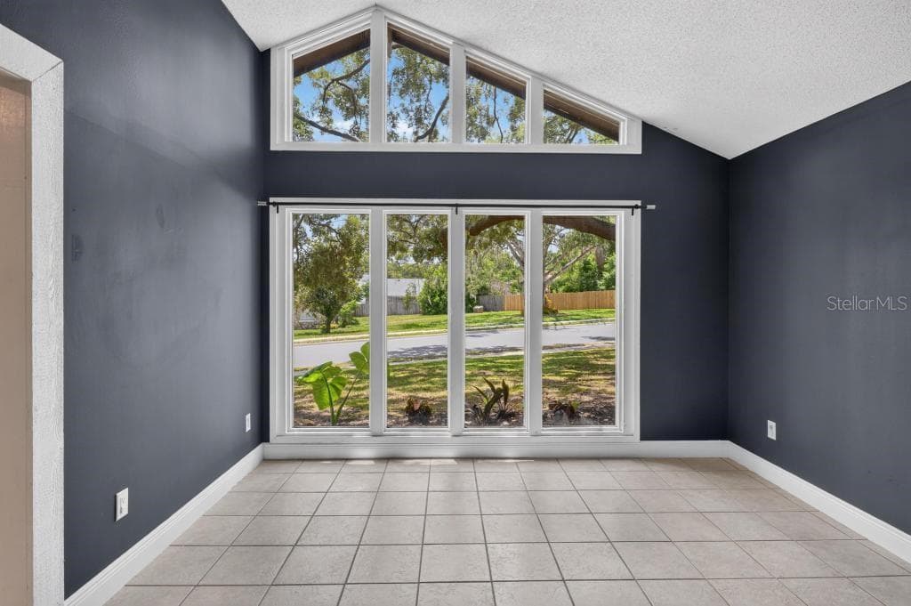 2670 JENNIFER HOPE BOULEVARD — photo 6 of 99