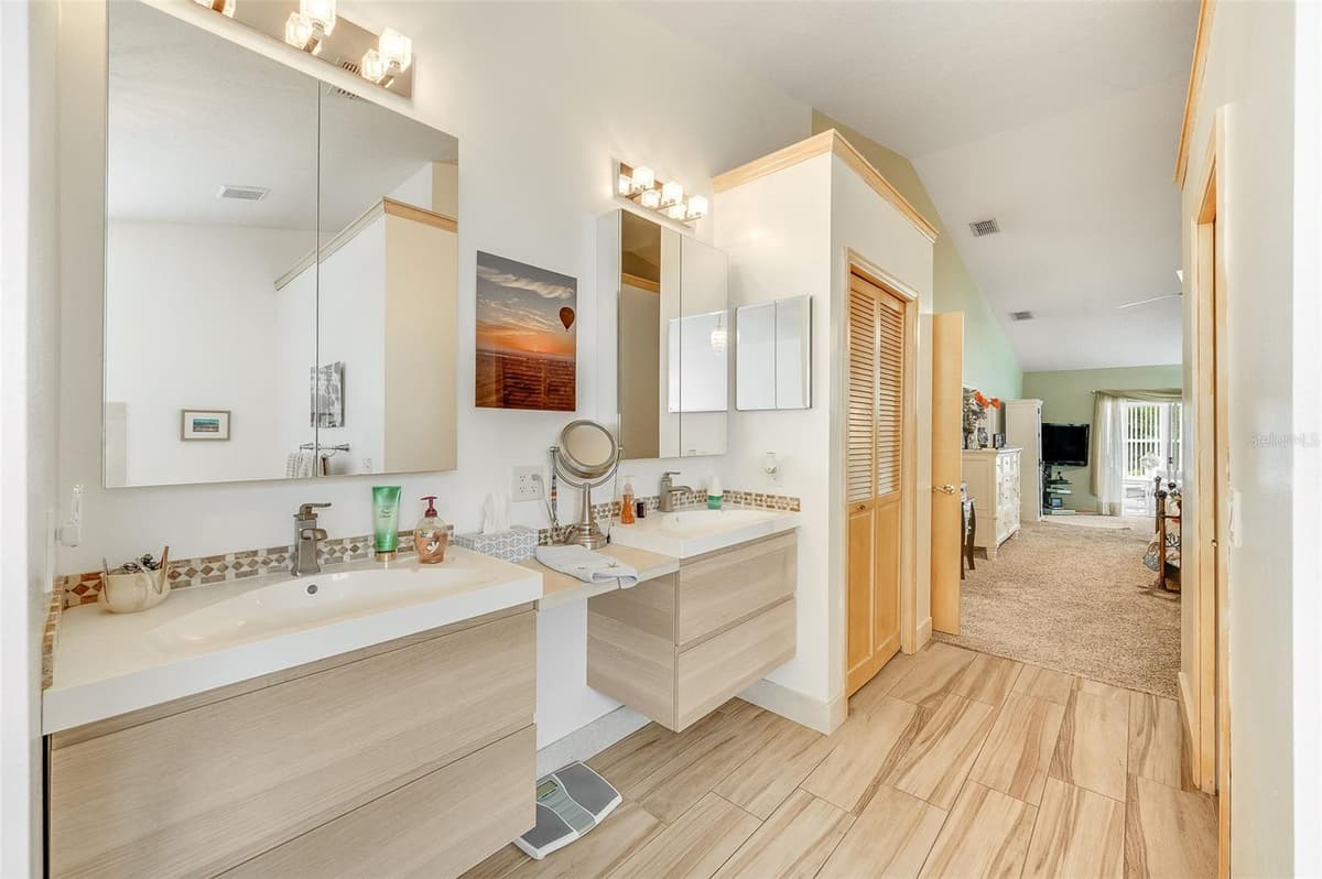 6590 BAY SHORE DRIVE — photo 38 of 58
