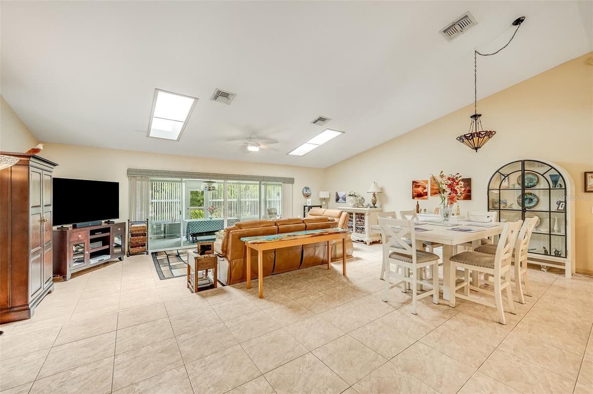 6590 BAY SHORE DRIVE — photo 19 of 58