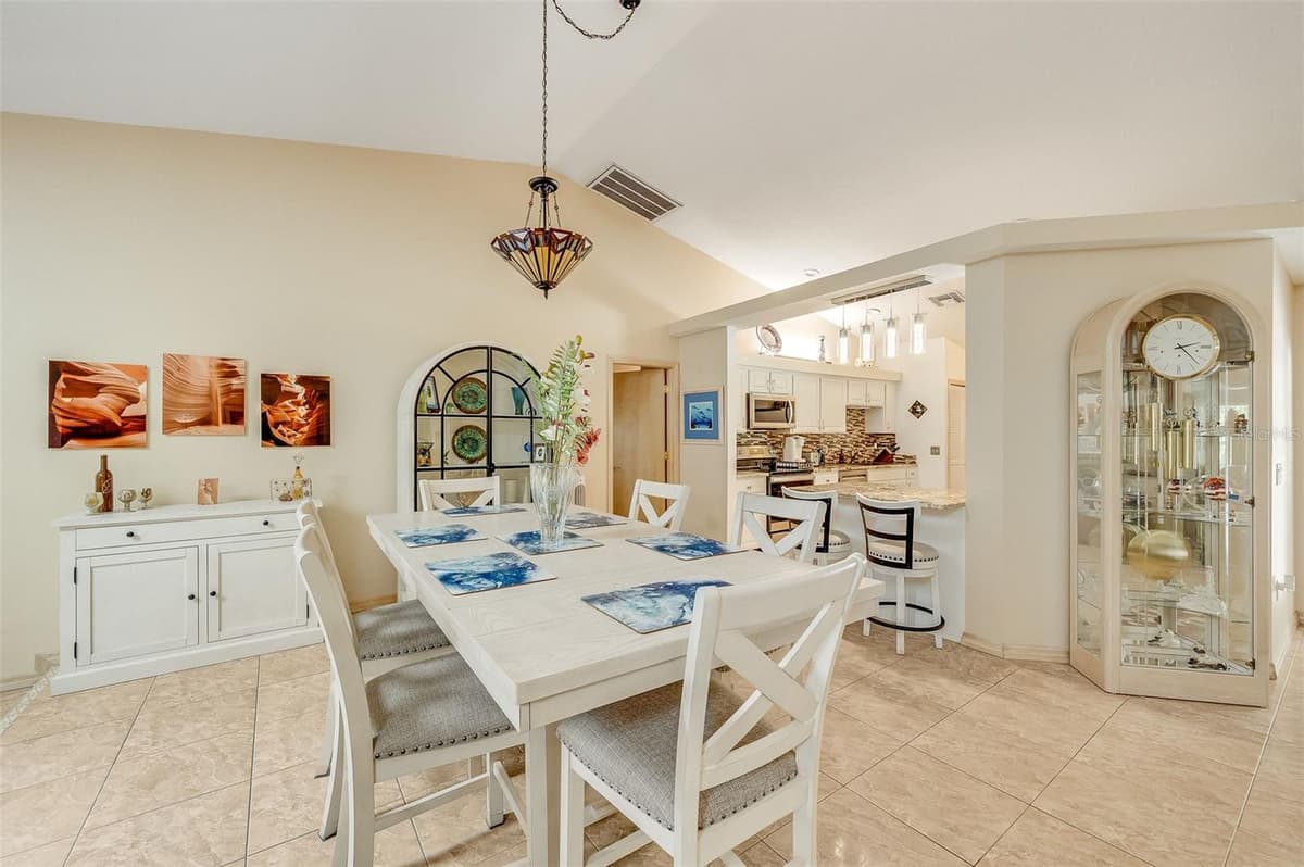 6590 BAY SHORE DRIVE — photo 18 of 58