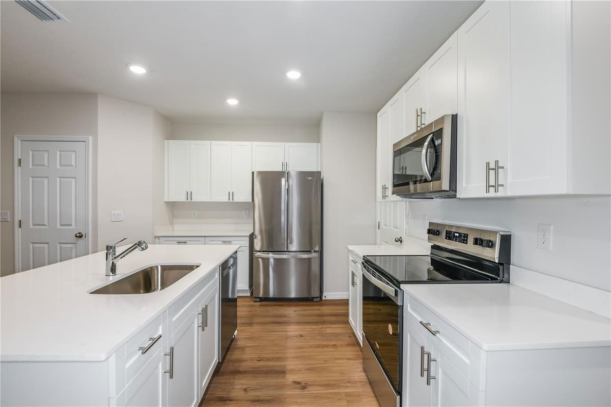 9872 PELICAN COAST DRIVE — photo 8 of 25