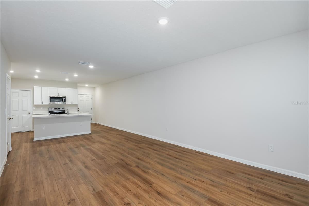 9872 PELICAN COAST DRIVE — photo 12 of 25