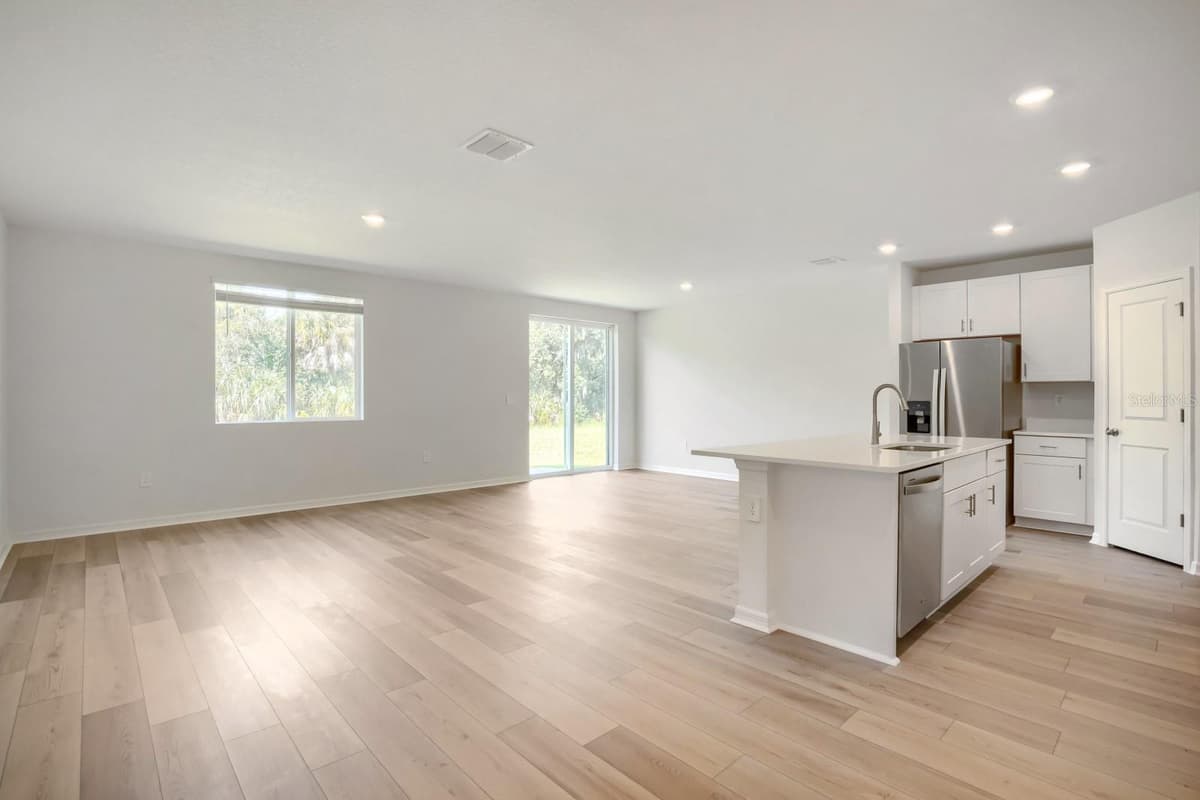 7705 SATTERFIELD TERRACE — photo 11 of 32