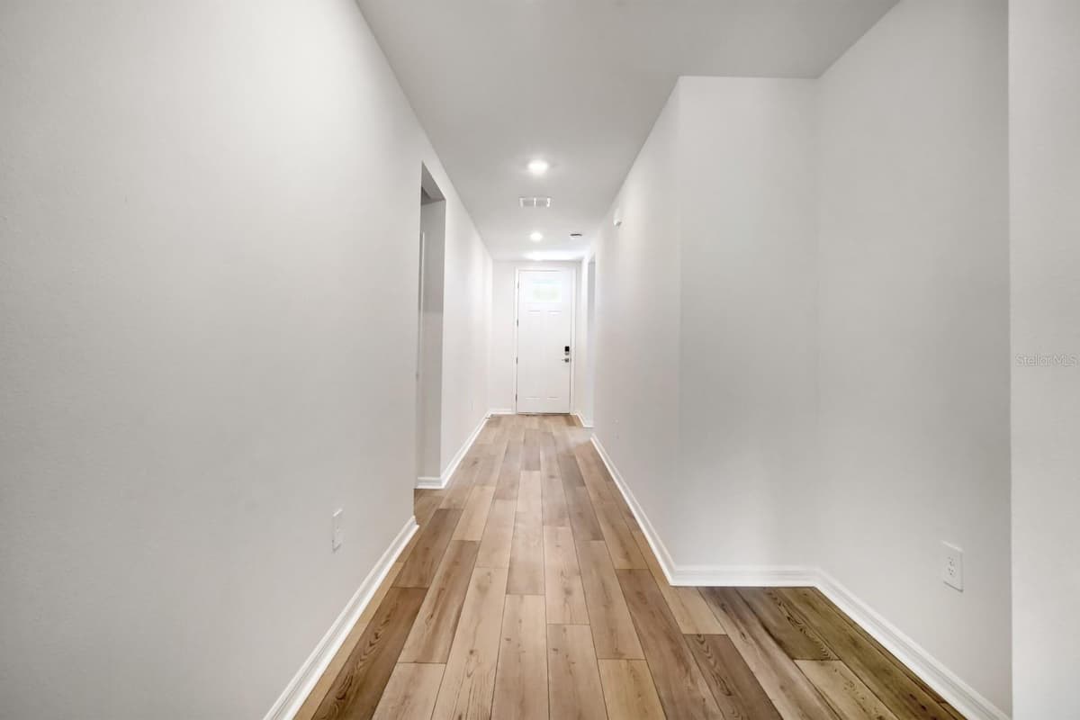 7705 SATTERFIELD TERRACE — photo 6 of 32