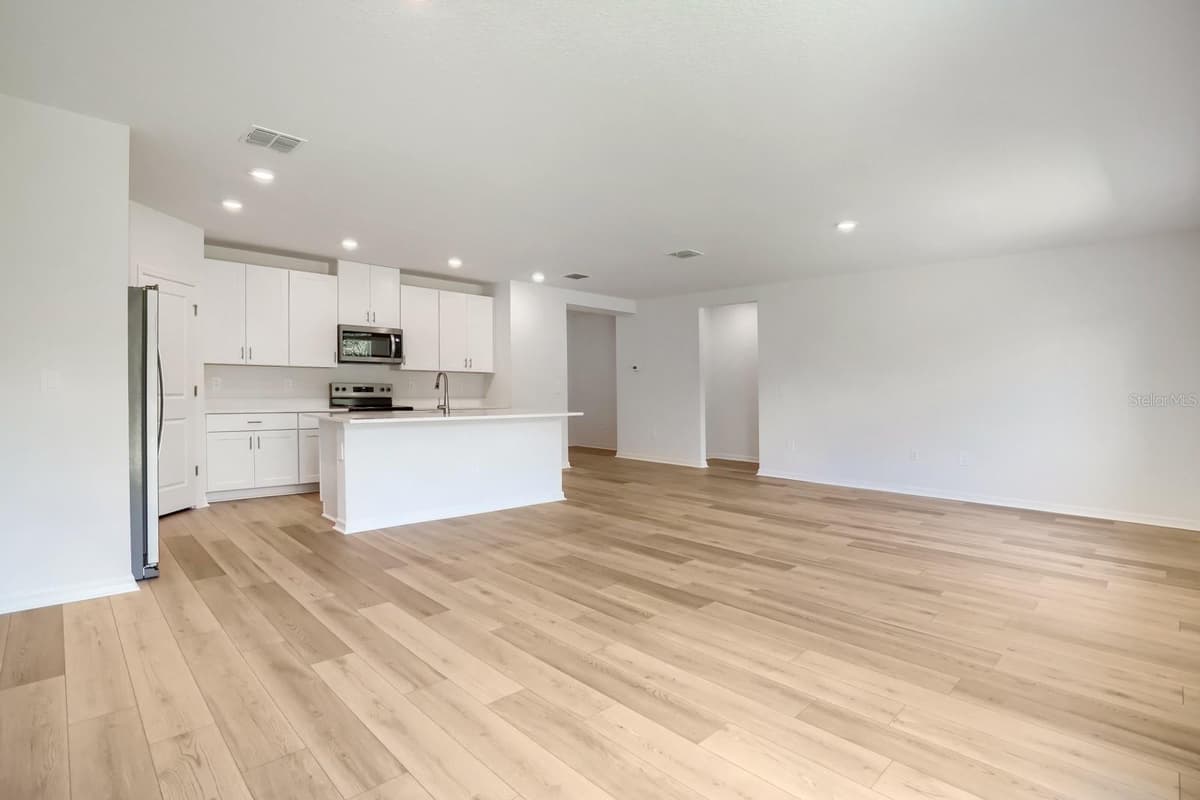 7705 SATTERFIELD TERRACE — photo 13 of 32