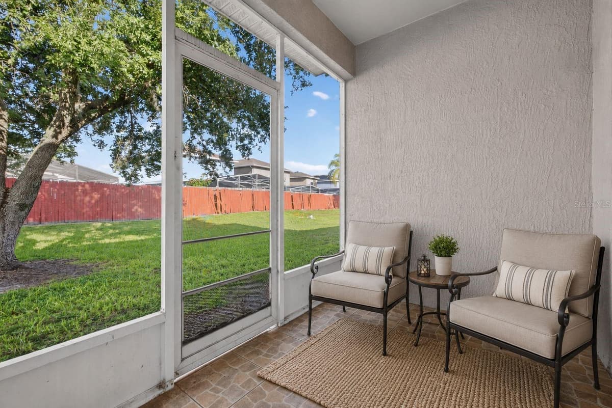 13304 SUMMERTON DRIVE — photo 42 of 54