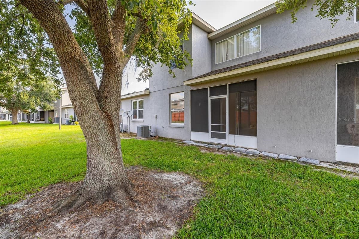 13304 SUMMERTON DRIVE — photo 46 of 54