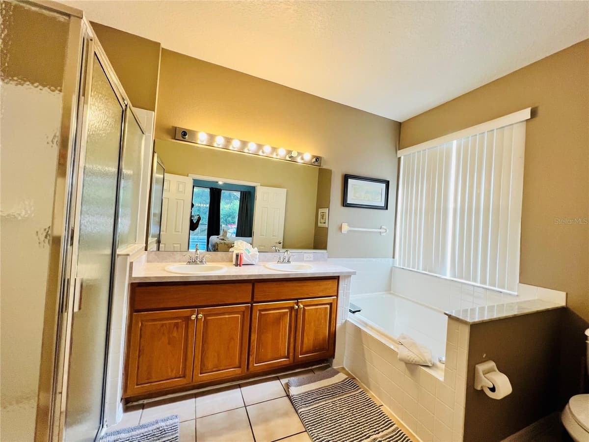 2918 SUNSET VISTA BOULEVARD — photo 24 of 34