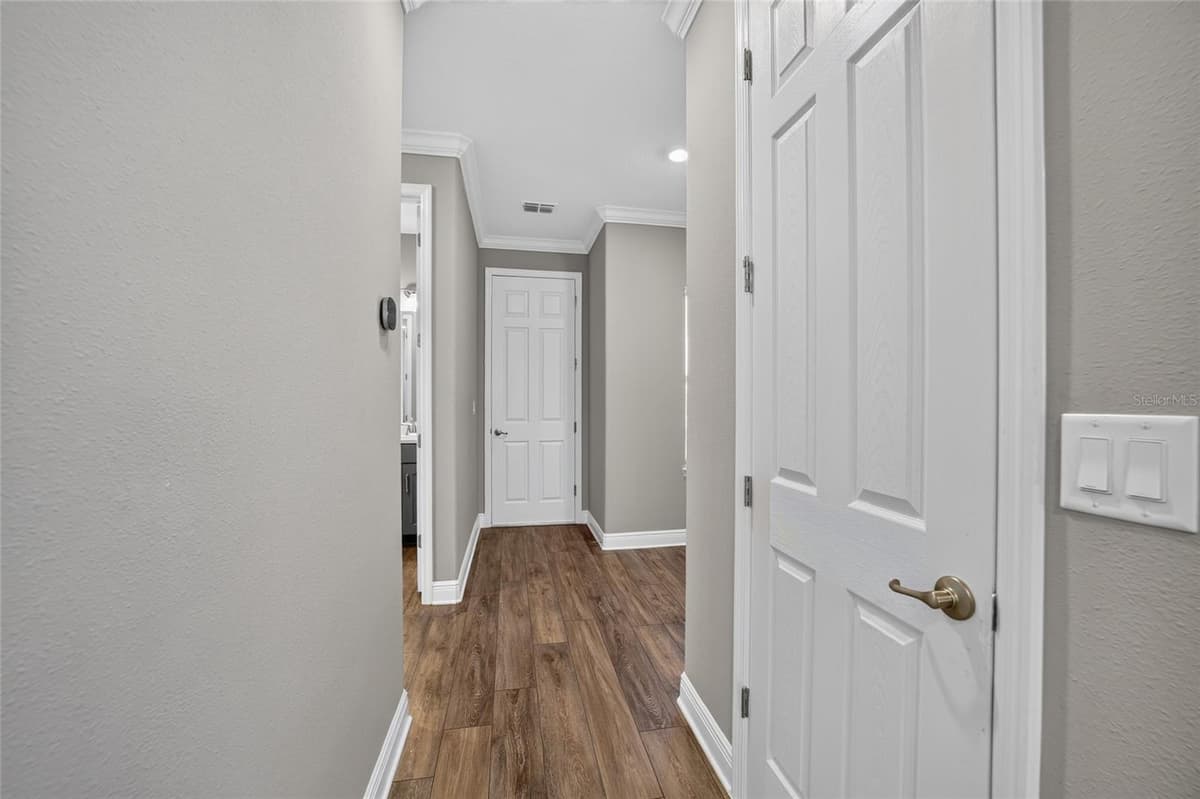 8370 99TH TERRACE — photo 38 of 55