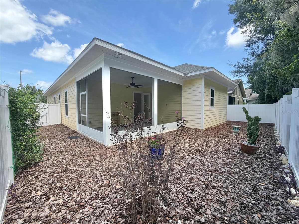 2537 48TH TERRACE — photo 33 of 43