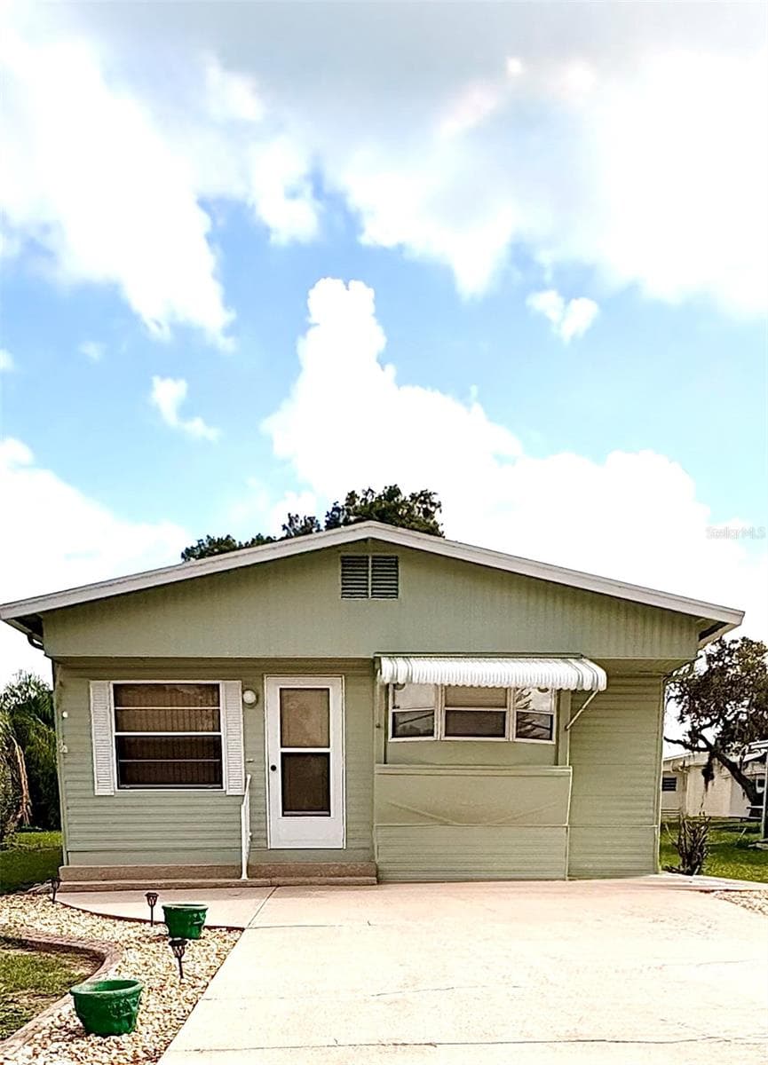 117 SADDLEBAG TRAIL — photo 1 of 34