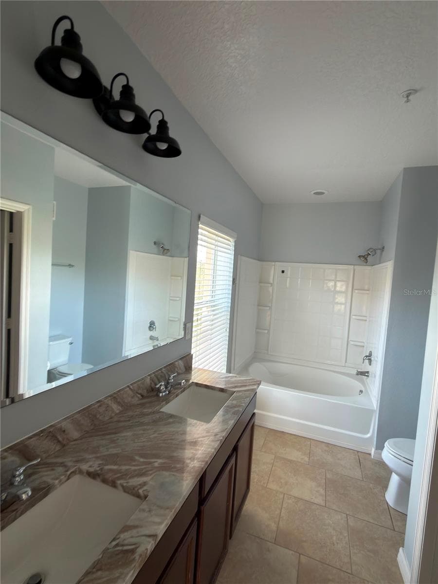 2113 BETSY ROSS LANE — photo 9 of 13