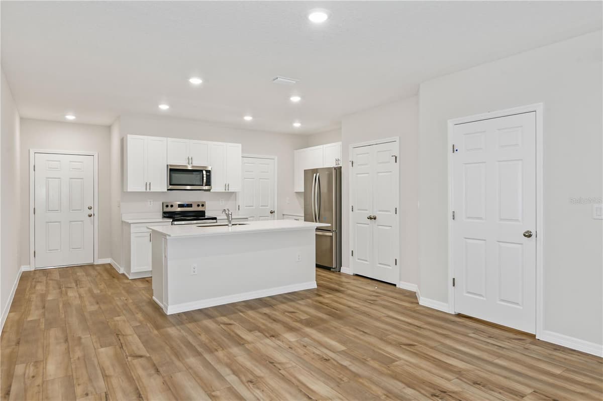 9868 PELICAN COAST DRIVE — photo 10 of 23