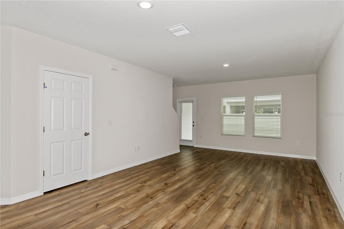 9868 PELICAN COAST DRIVE — photo 13 of 23